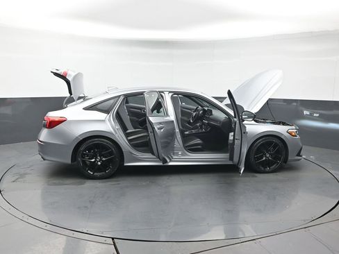 Used 2023 Honda Civic Sport image 47