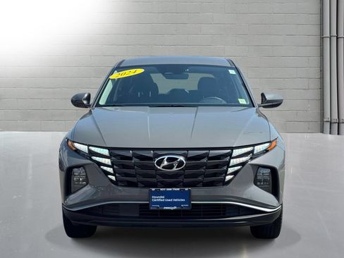 Used 2024 Hyundai Tucson SE AWD/4WD image 2