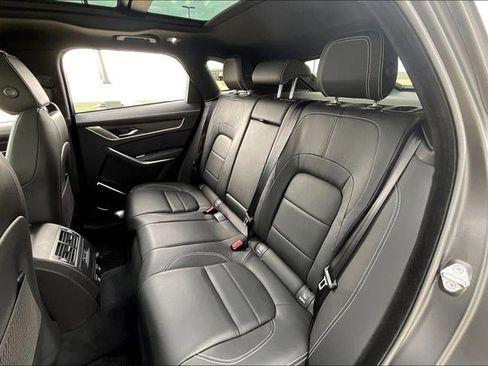 Used 2025 Jaguar F-PACE R-Dynamic S image 31