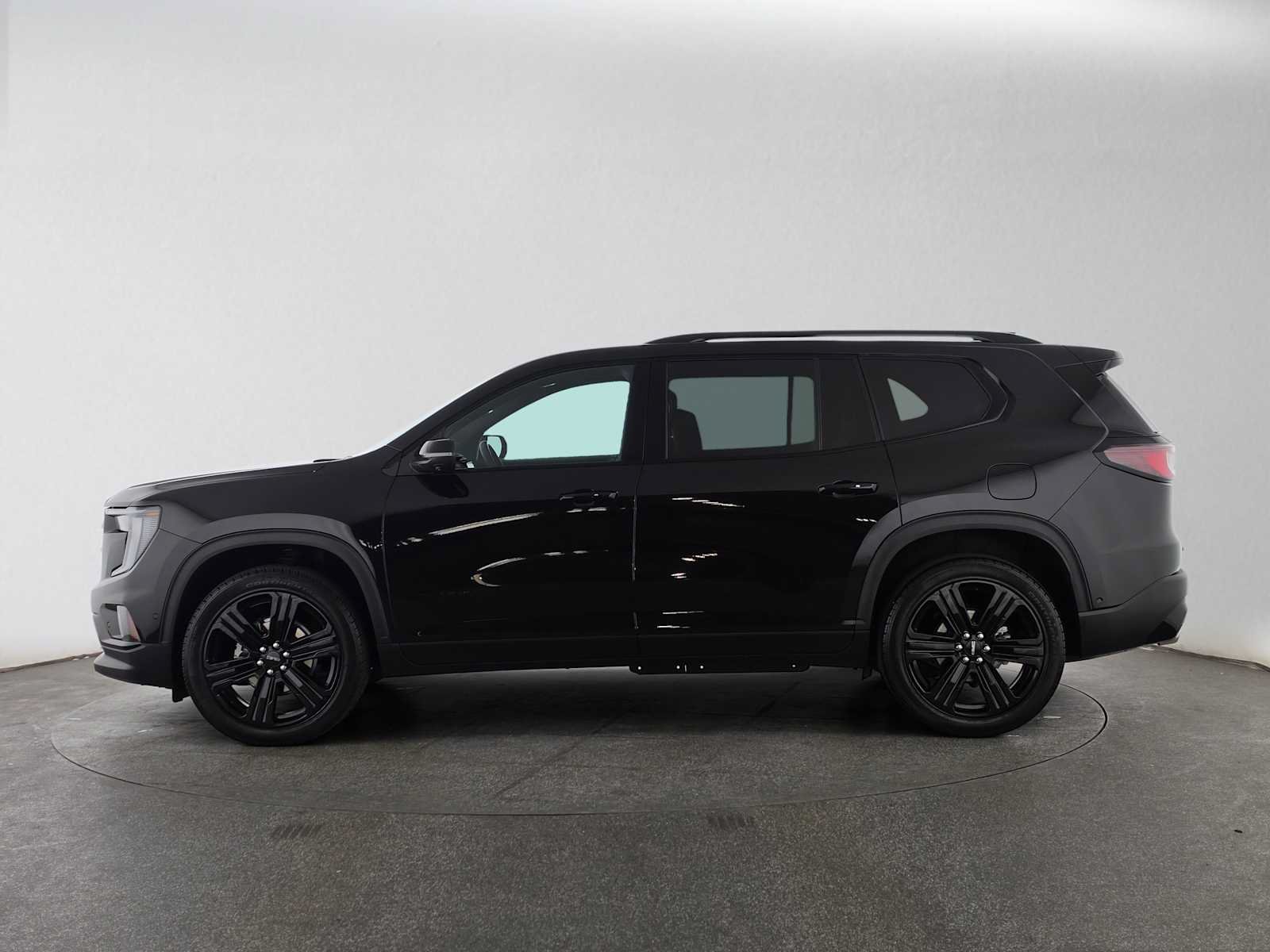 Used 2026 GMC Acadia Elevation w/ Super Cruise Package FWD image 6