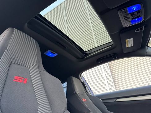Used 2019 Honda Civic Si image 14