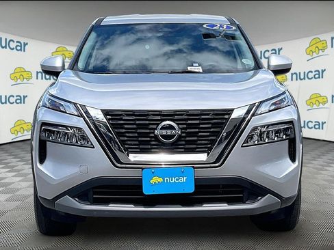 Used 2023 Nissan Rogue SV AWD/4WD image 2