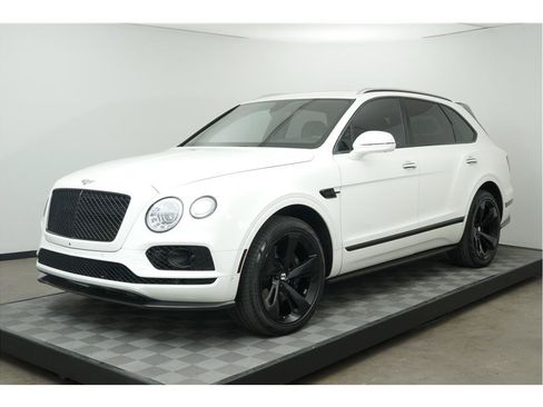 Used 2018 Bentley Bentayga AWD/4WD image 1