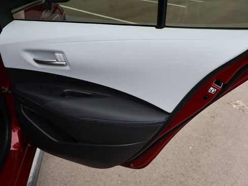 Used 2022 Toyota Corolla SE FWD image 14