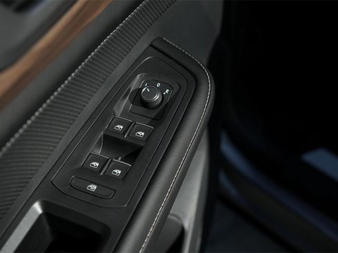 New 2026 Volkswagen Atlas SE image 18