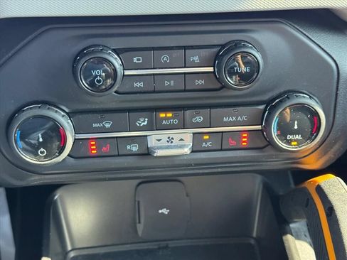 Used 2022 Ford Bronco Badlands AWD/4WD image 19