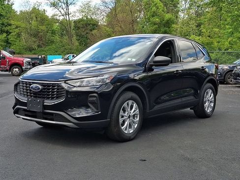 Certified 2023 Ford Escape Active AWD/4WD image 6