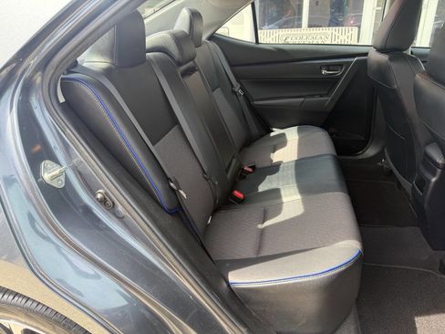 Used 2019 Toyota Corolla SE FWD image 14