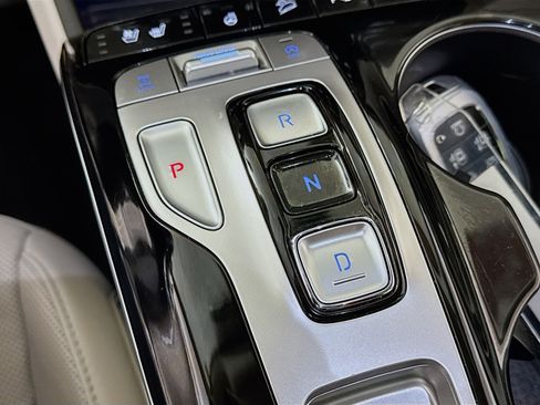 Used 2023 Hyundai Tucson Limited image 22