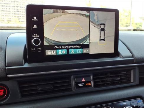 Used 2023 Honda Pilot Elite image 23