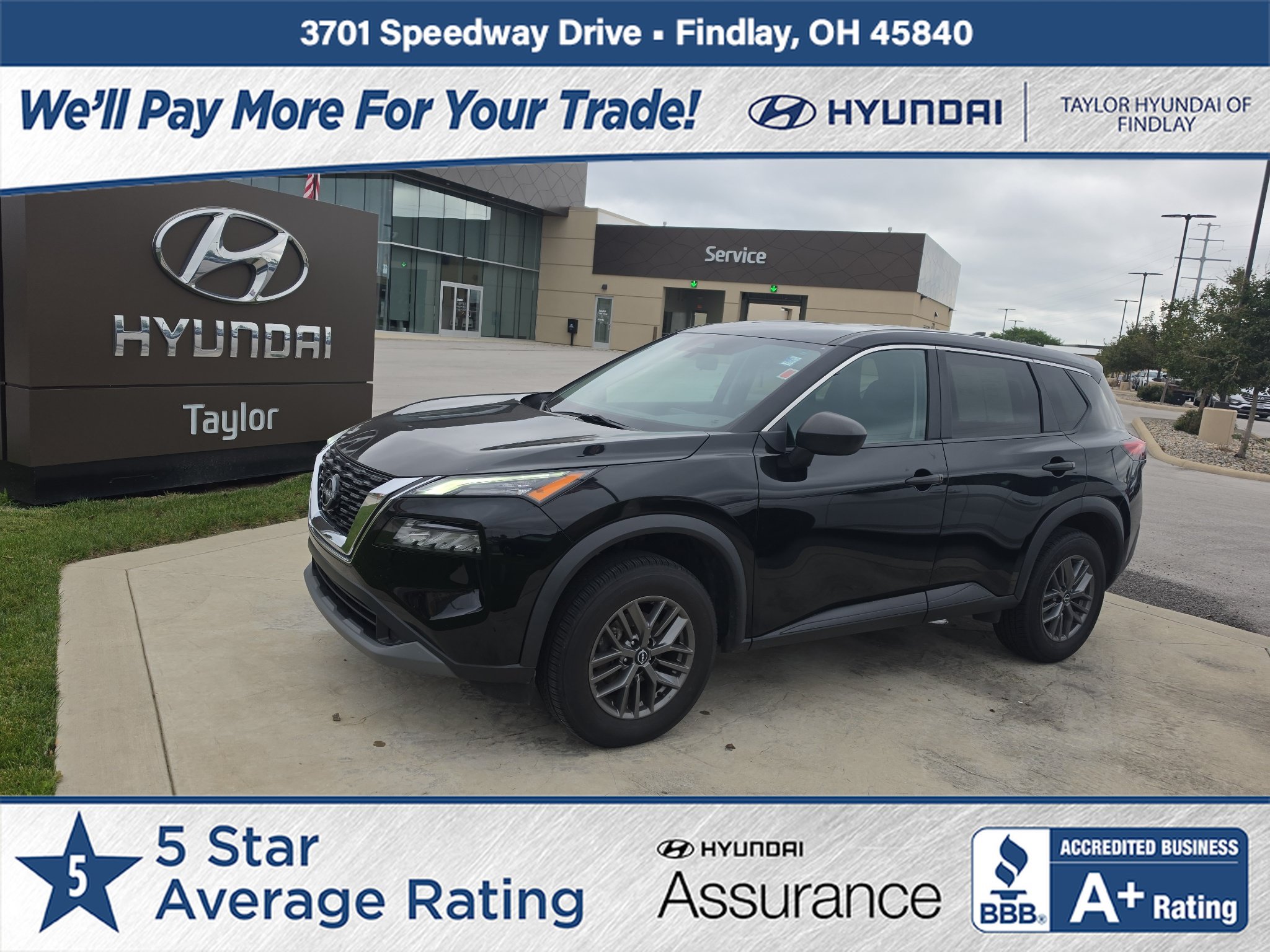 Used 2023 Nissan Rogue S FWD image 1