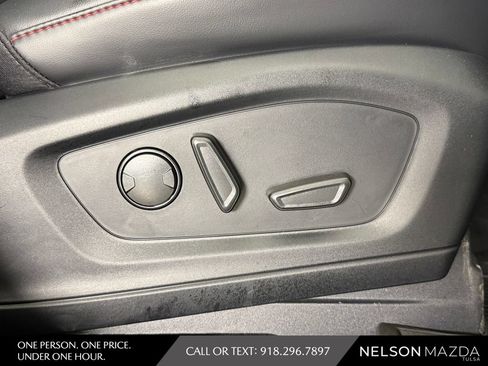 Used 2025 Ford Explorer ST-Line w/ Premium Package RWD image 44