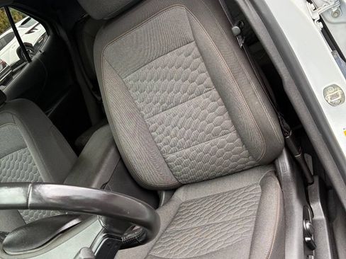 Used 2020 Chevrolet Equinox LT AWD/4WD image 19