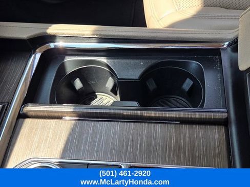 Used 2024 Ford Expedition Limited RWD image 32