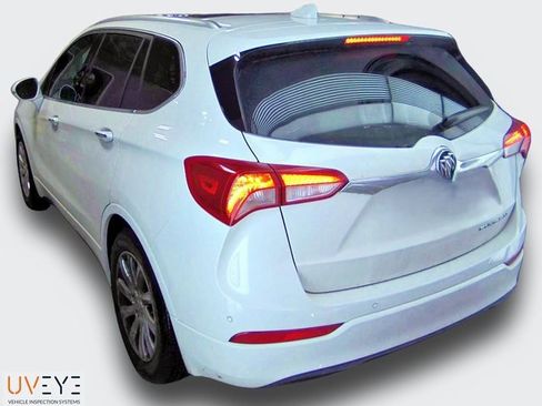 Used 2020 Buick Envision Essence image 4