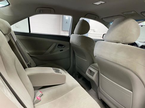 Used 2007 Toyota Camry LE FWD image 21