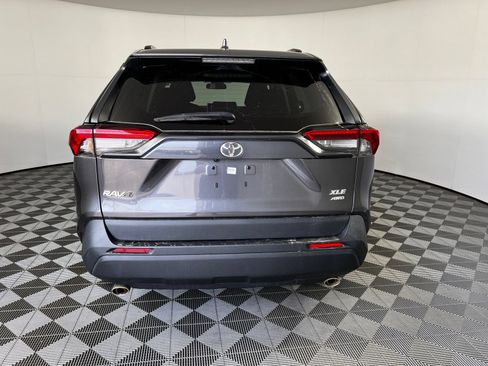 Used 2024 Toyota RAV4 XLE AWD/4WD image 6