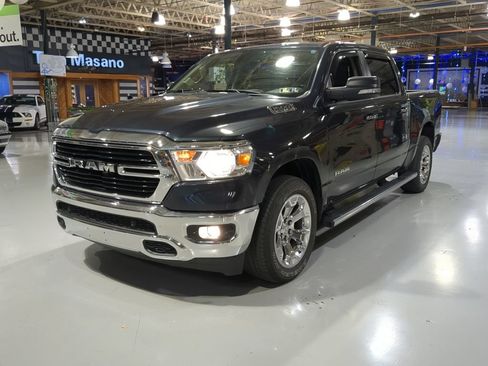 Used 2020 RAM 1500 Big Horn AWD/4WD image 1