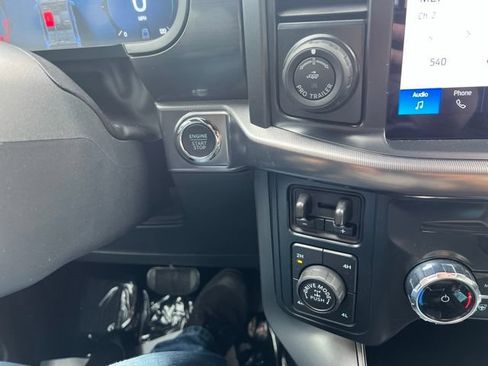 Used 2025 Ford F150 Lariat AWD/4WD image 28
