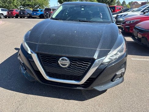 Used 2019 Nissan Altima 2.5 SV FWD image 3