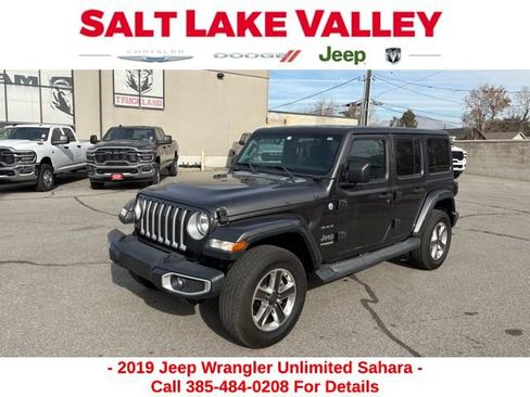Used 2019 Jeep Wrangler Unlimited Sahara image 1