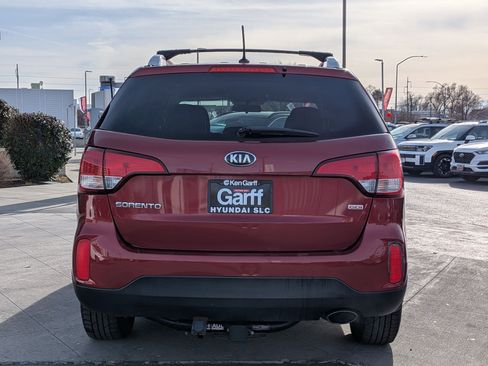 Used 2014 Kia Sorento LX image 5
