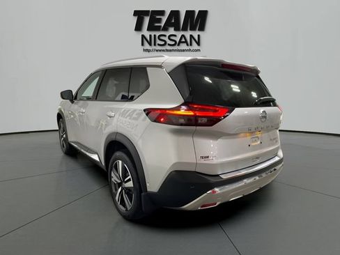 Certified 2021 Nissan Rogue Platinum AWD/4WD image 4