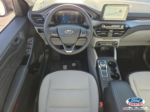 New 2026 Ford Escape Active image 8
