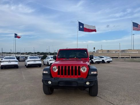 Used 2023 Jeep Wrangler Unlimited Sport AWD/4WD image 5