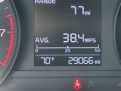 Used 2022 Kia Rio LX FWD image 28
