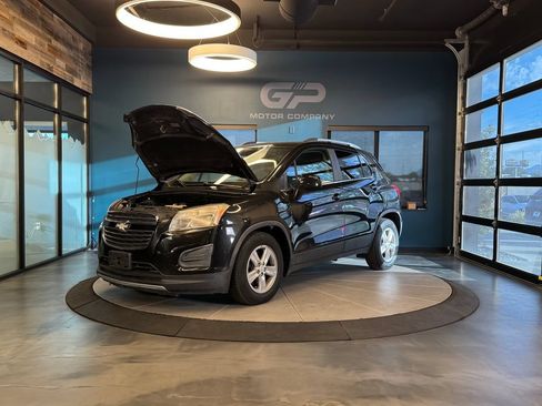 Used 2015 Chevrolet Trax LT w/ LT Plus Package FWD image 23