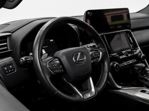 Used 2024 Lexus LX 600 F Sport image 15