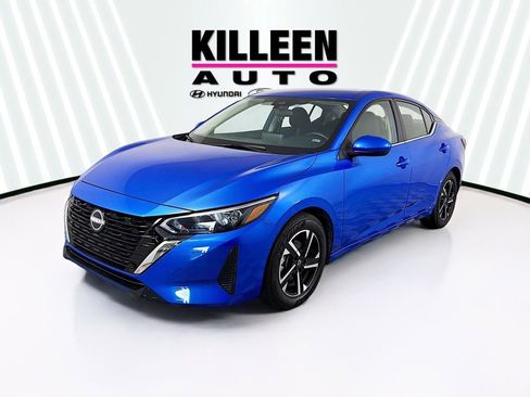 Used 2025 Nissan Sentra SV FWD image 3