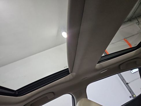 Used 2017 Nissan Maxima Platinum image 22