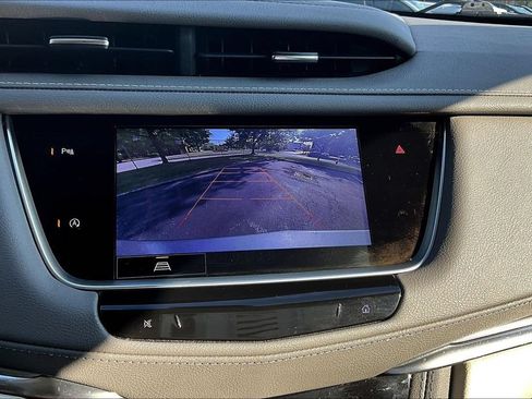 Certified 2024 Cadillac XT5 Premium Luxury w/ LPO, Floor Liner Package AWD/4WD image 14