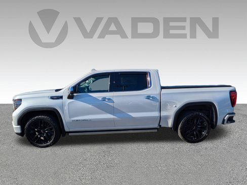 Used 2022 GMC Sierra 1500 Denali w/ Denali Carbonpro Edition image 25