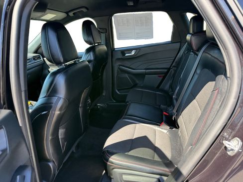 Certified 2025 Ford Escape ST-Line FWD image 16