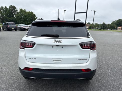 Used 2023 Jeep Compass Limited w/ Elite Group AWD/4WD image 8