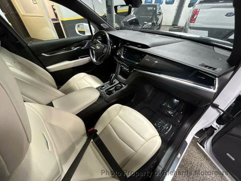 Used 2020 Cadillac XT6 Sport image 26