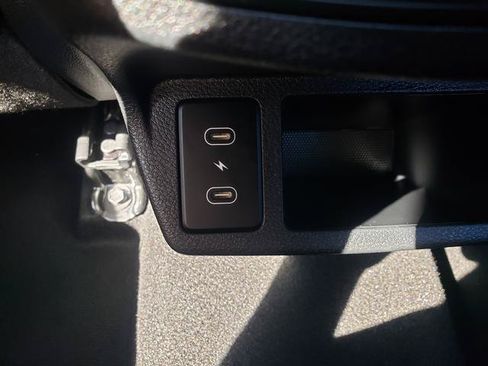 Certified 2024 Kia Seltos SX w/ SX Sunroof Package AWD/4WD image 16