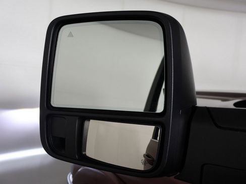 Used 2024 RAM 3500 Limited image 34