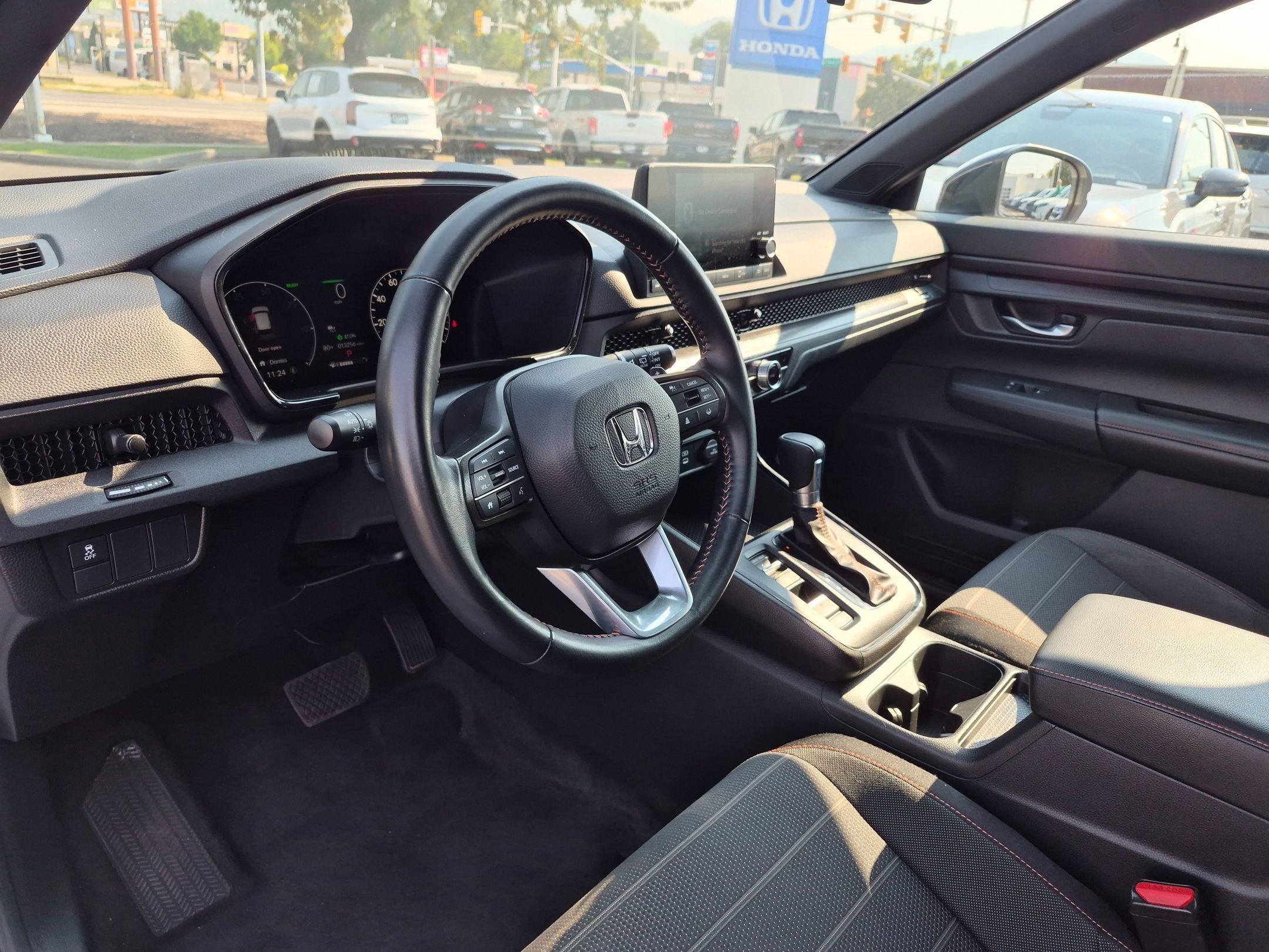 Used 2025 Honda CR-V Sport image 16