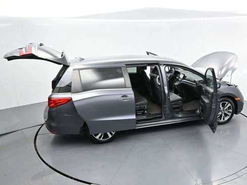 Used 2023 Honda Odyssey Touring image 50