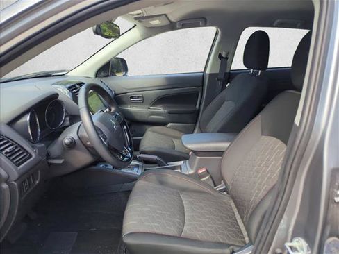 Used 2025 Mitsubishi Outlander Sport AWD image 16