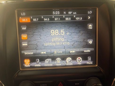 Used 2017 Jeep Grand Cherokee Limited 75th Anniversary AWD/4WD image 3