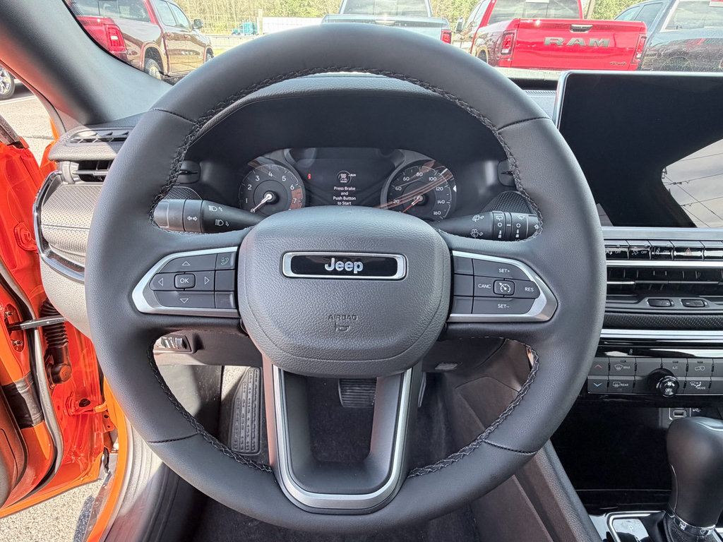 New 2026 Jeep Compass Latitude AWD/4WD image 12