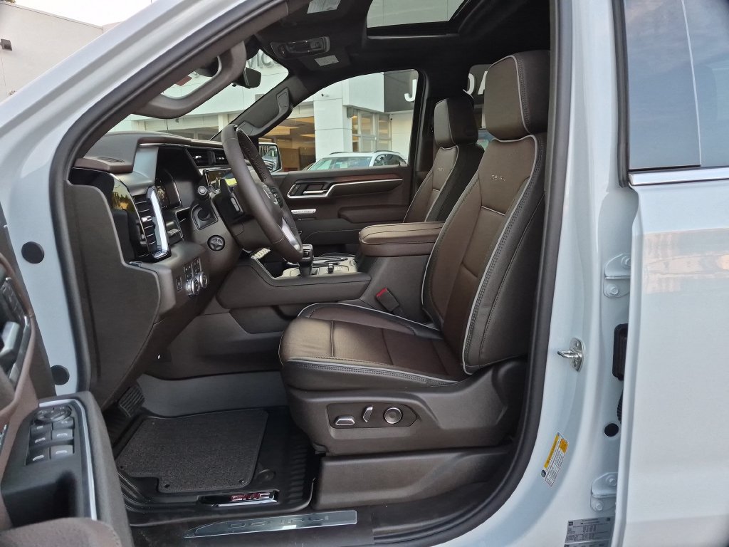 New 2026 GMC Sierra 1500 Denali AWD/4WD image 18
