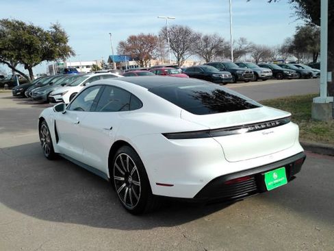 Used 2023 Porsche Taycan w/ Premium Package image 16