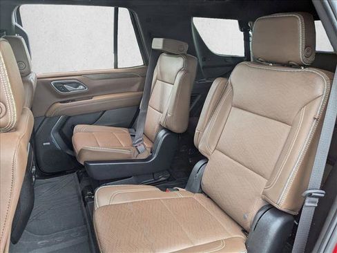 Used 2023 Chevrolet Tahoe High Country image 18