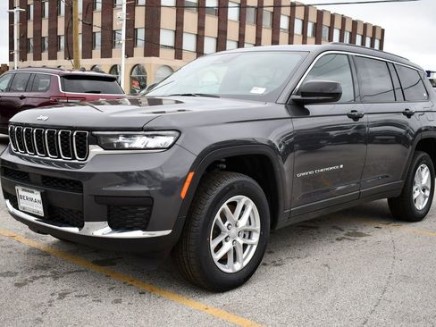 New 2026 Jeep Grand Cherokee L Laredo AWD/4WD image 3